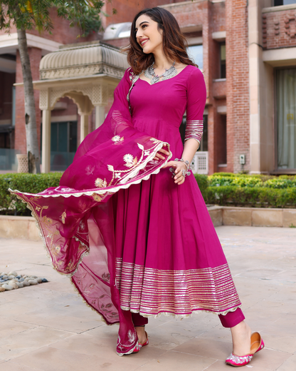 Sparkling Purple Gotapatti Suit Set