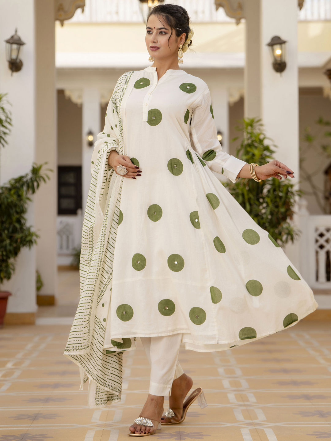 A line style cotton mulmul fabric off white color kurta with bottom and dupatta