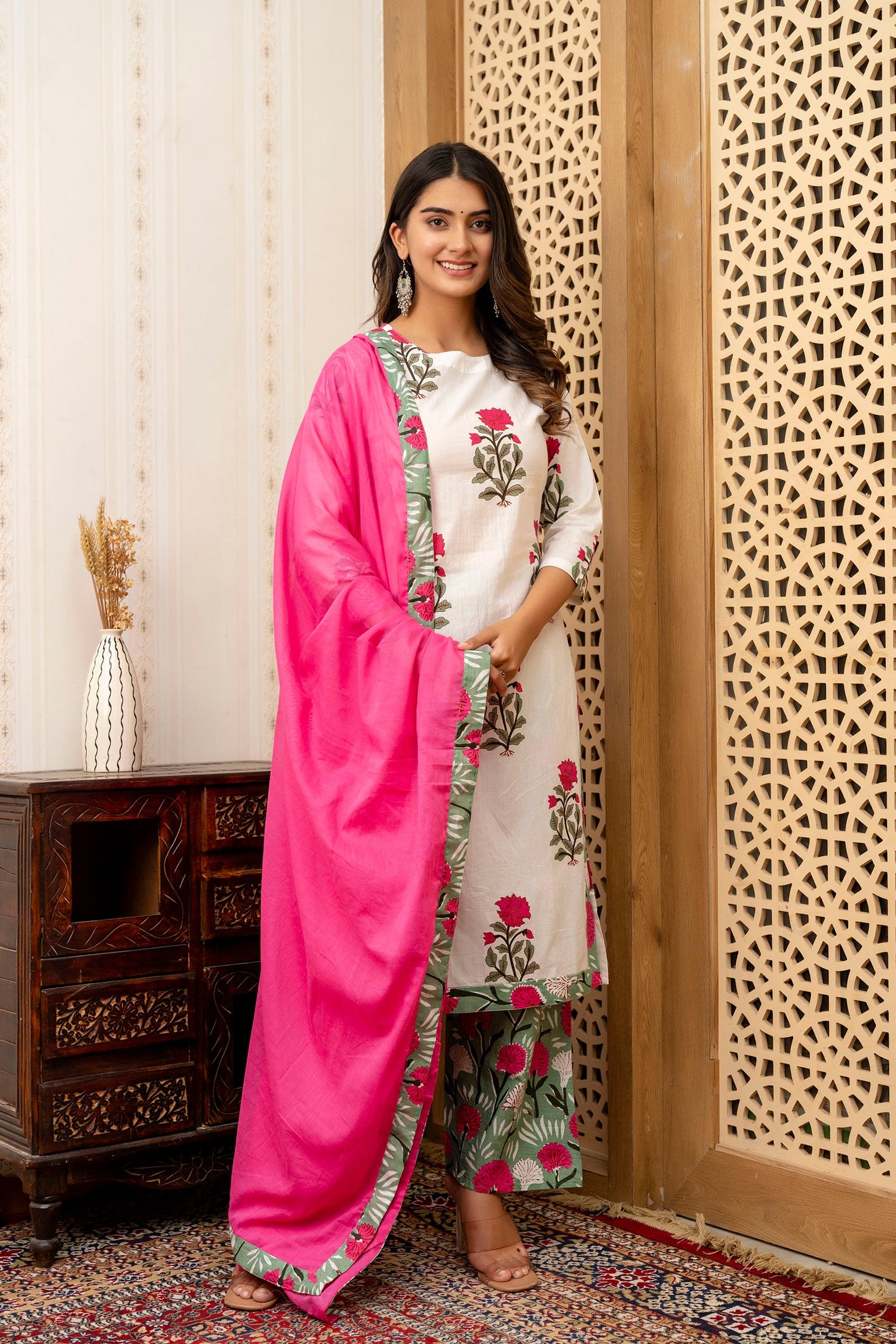 WOMEN TRENDY SUMMER WEAR KURTA SET