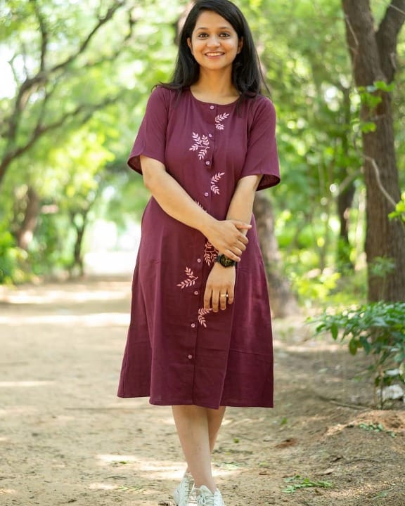 Women front button style  aline kurta set