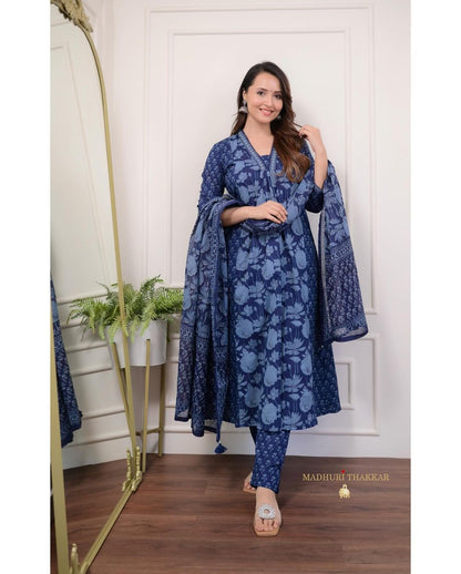 Women kurta pant dupatta set