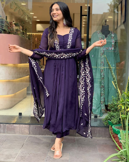 Women Purple Cotton Kurta Pant and Mulmul Dupatta set