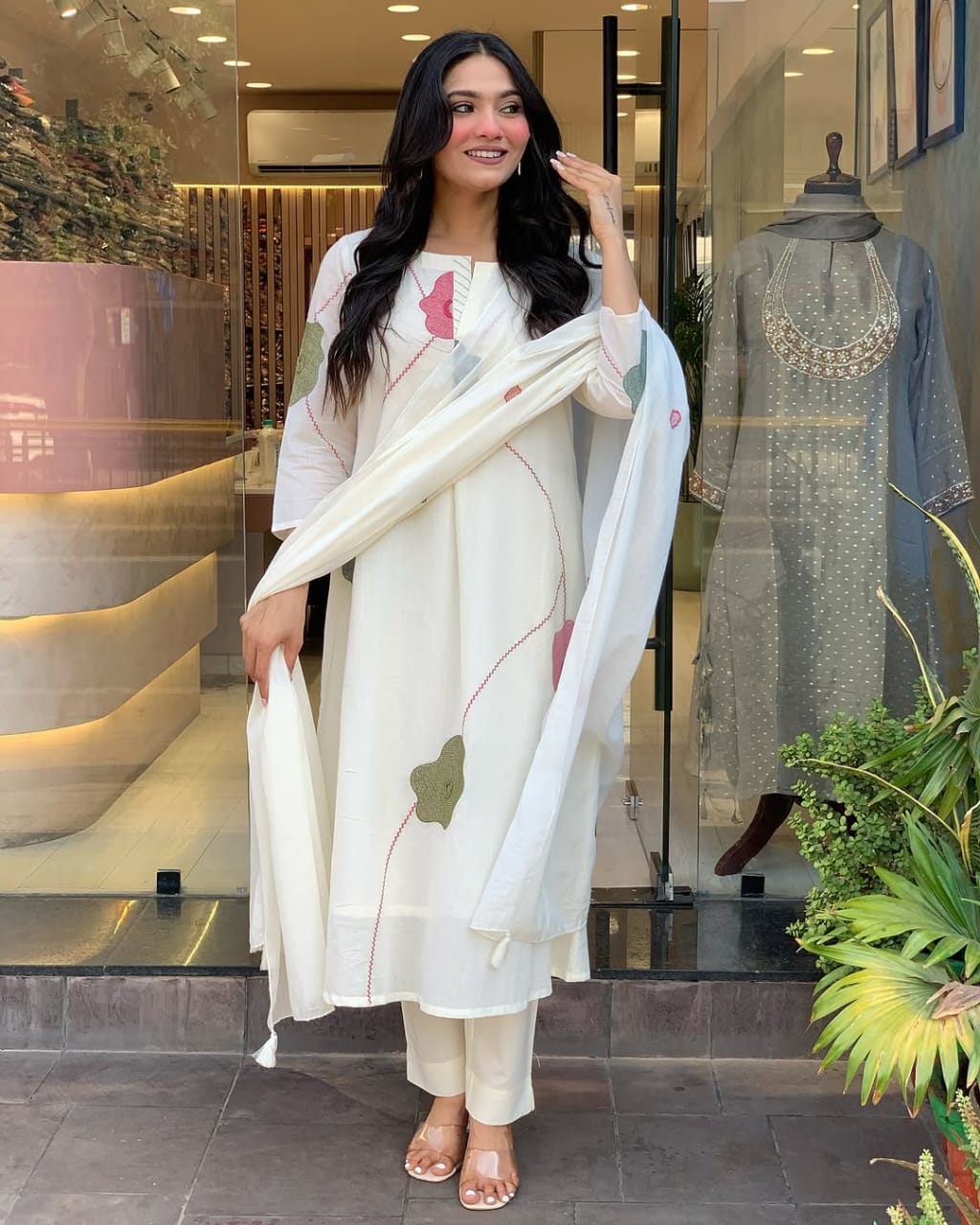 Women White Cotton Embroidery Floral Kurta Pant and Malmal Dupatta set