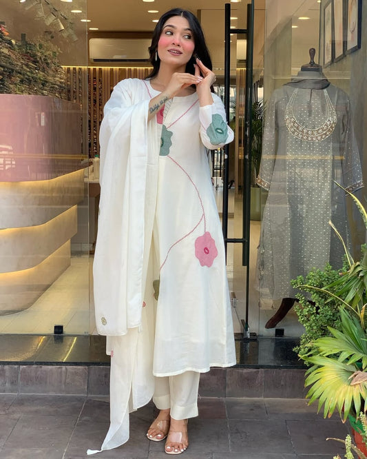 Women White Cotton Embroidery Floral Kurta Pant and Malmal Dupatta set